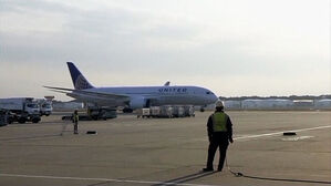 "하늘길 닫을 수도"…미 '셧다운' 최장기록 눈앞