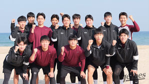 키움 신인 박준현 "책임감 느껴…좋은 모습으로 인사드릴 것"