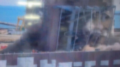 매몰 7명 수색…60m 보일러 타워 붕괴 당시 영상 보니