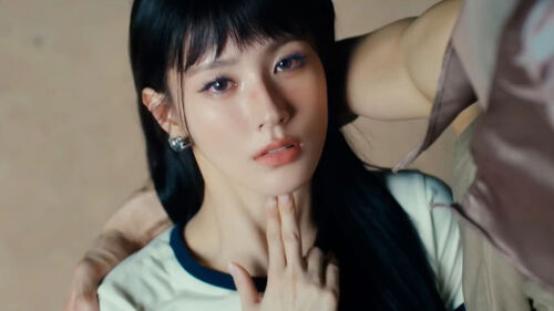 미연 새 솔로 앨범 마이, 러버, 외신 호평