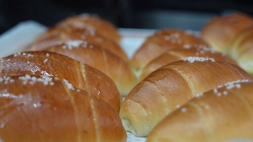 "팔아도 남는 게 없어요" 하루 10곳 폐업…왜 한국만?