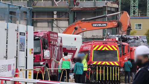 '붕괴 위험' 보일러 타워 추가 해체…실종자 수색 총력