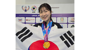 사격 반효진, 세계선수권 첫 금…공기소총 10m 한국 신기록