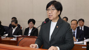 정은경 "지역·필수의료 강화에 공공의료기관 역할 필요"