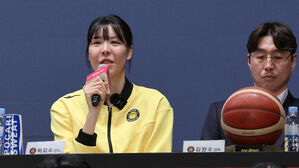 KB와 돌아온 박지수, 우승·MVP 후보 1순위