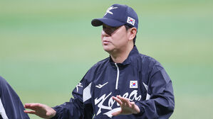 류지현 감독 "일본전은 실전에 가깝게 운용…당연히 이겨야죠"