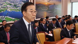 9월 통계 빠진 부동산 대책 공방…"미반영 위법" "불법 종용하나"