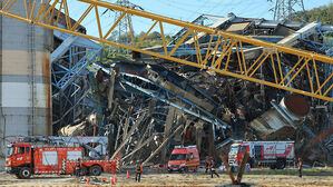 울산화력 4·6호기 발파 완료…5호기 매몰자 구조작업 재개