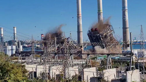 울산화력 4·6호기 발파 완료…구조물 잘라 수색 나선다