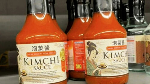 김치 소스에 기모노 여인?…중국어 표기까지