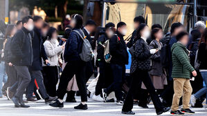 "계층이동 사다리 끊어졌다"…사회 신뢰도 첫 하락