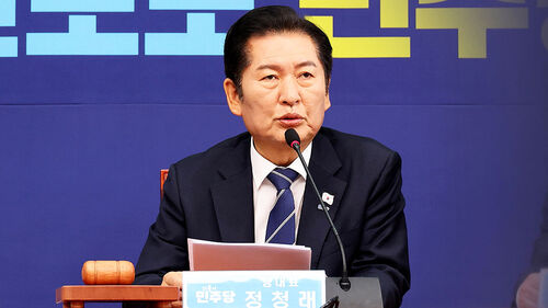 민주 "겁먹은 개가 짖어"…파면 쉽게 검사징계법 손질