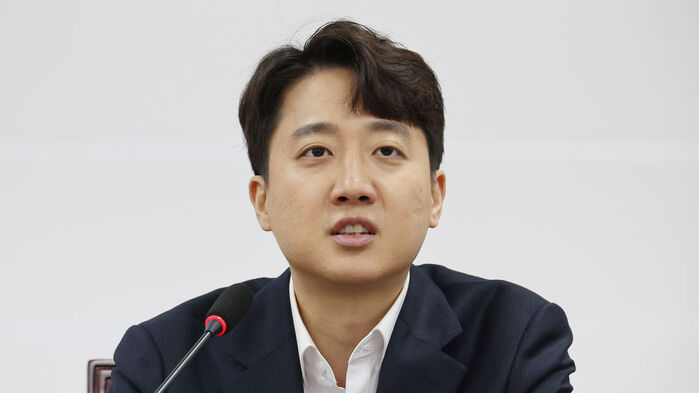 이준석 "이재명 정부, 공무원 핸드폰 털기 추진…위헌적 조치"