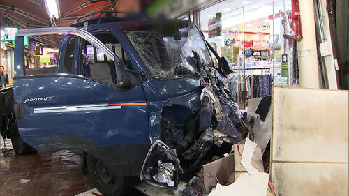 시장 골목 내달린 트럭에 21명 사상…영장 신청 방침