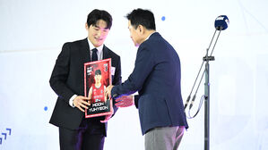 문유현 1순위로 정관장행…프로농구 드래프트 첫 '형제 1순위'