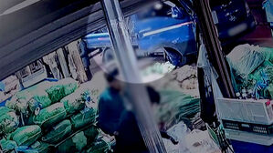 가속페달 밟았다…"페달 블랙박스로 확인"