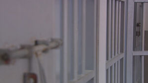 "교도소 갔는데 어떻게"…지인이 대뜸 보내온 문자 발칵