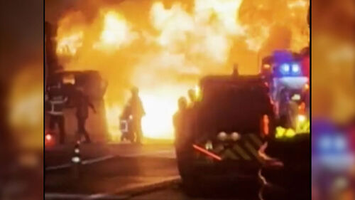 고속도로서 유조차 폭발…1명 사망·1명 심정지