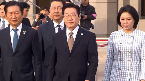 이 대통령, G20 참석차 출국…첫 일정 UAE 국빈 방문