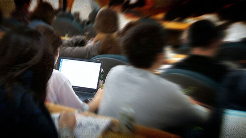 "450만 원…교수 모르게 살짝" 수상한 논문 알고 보니