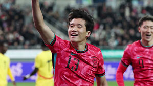 이태석 데뷔골…가나에 1대0 '진땀승'