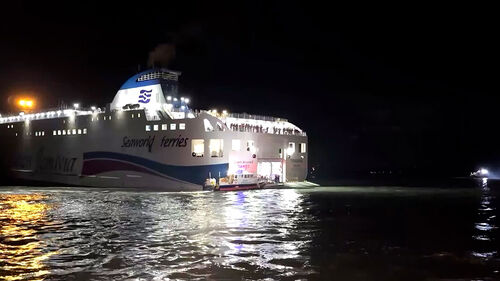 267명 탄 여객선 좌초…3시간 만에 전원 구조