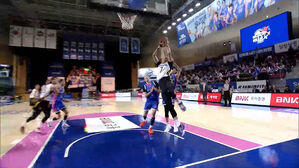 삼성생명 꺾은 KB&hellip;돌아온 박지수 '복귀전'