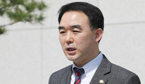 [속보] 법원 "채이배 폭행 의원들, 특수공무집행방해 고의 인정"