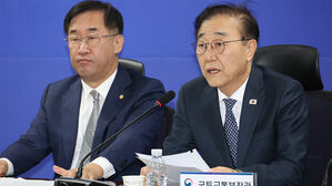 당정 "공급대책 신속 입법"&hellip;토허구역 권한 국토장관 부여 논의