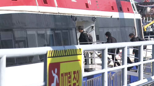 "믿고 투자했는데" "협약에 따라"…뱃길 끊길 위기