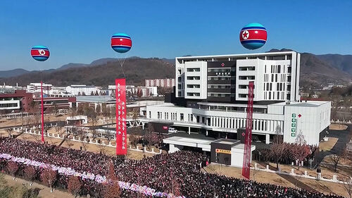 "착공한 해에 완공"…김정은이 밝힌 북한 표준