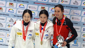 김길리&middot;최민정, 월드투어 3차 대회 1500m 나란히 금&middot;은 획득
