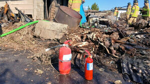 '어?' 밭일하다 달려간 부부&hellip;대형화재 막았다