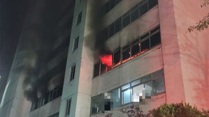 대구 아파트 화재로 5명 부상&hellip;"김치냉장고 발화 추정"