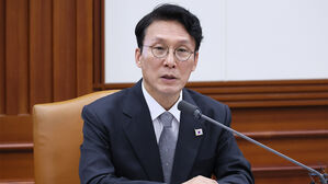 '헌법존중TF' 활동 개시&hellip;김 총리 "원칙과 절제 중요"