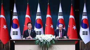 이 대통령 "혈맹 튀르키예"&hellip;바이오&middot;원전&middot;방산 협력 공동언론발표