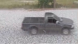 브라질 남부 마을에 우박 강타&hellip;"150여 명 부상"