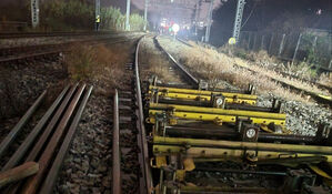 4호선 오이도역서 궤도장비 이탈&hellip;일부 열차 지연