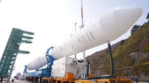 누리호 내일 새벽 첫 밤 비행&hellip;13기 위성 싣고 오른다