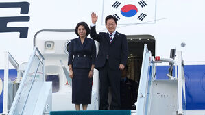 이 대통령, 4개국 순방 마치고 귀국길