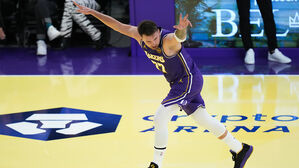 레이커스, 시즌 첫 LA 더비서 클리퍼스 제압&hellip;돈치치 43점