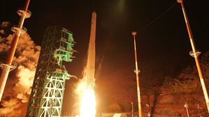 누리호 새벽 1시 13분 이륙&hellip;목표 궤도 진입 성공