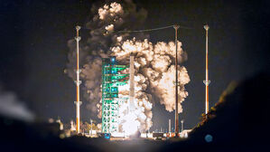 첫 '민간 주도' 누리호 발사&hellip;위성 교신 성공