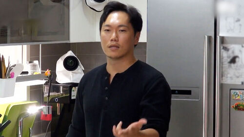 송진우, 일제강점기 두고 한일 싸웠다 발언 논란