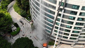 "홍콩 참사 보며 불안"&hellip;'국내 고층 건물' 대비책 봤더니