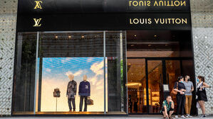 중국서 밀려나는 글로벌 브랜드들&hellip;"쉽게 돈버는 시절 끝났다"