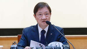 이찬진 "서학개미 공감, 오죽하면 청년 해외투자"&hellip;이창용과 온도 차