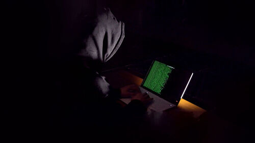 해고에 앙심 품고 범행?…전담팀 꾸려 국제 공조