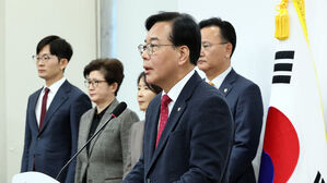 국힘 송언석은 12&middot;3 계엄 사과&hellip;"발생 막지 못해 책임 통감"