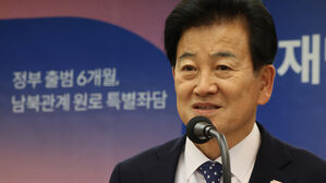 정동영 "안보실 1차장, DMZ 출입 불허 당해&hellip;묵과 안 돼"